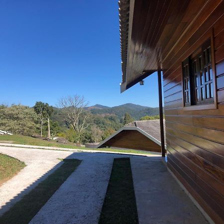 Chale Amanhecer Villa Santo Antônio do Pinhal Exteriör bild